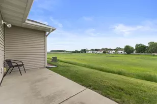 611 Danielson Ct, Maple Lake, MN 55358 - Photo 23