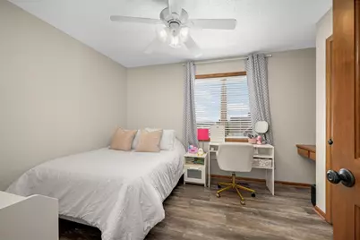 20600 Jura Trail, Lakeville, MN 55044 - Photo 33