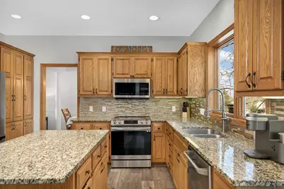 20600 Jura Trail, Lakeville, MN 55044 - Photo 17