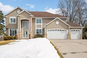 20600 Jura Trail, Lakeville, MN 55044 - Photo 39