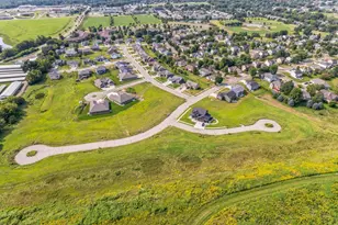 859 Londonderry Ln NW, Rochester, MN 55901 - Photo 5