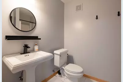 221 1st Avenue NE #18, Minneapolis, MN 55413 - Photo 39