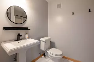 221 1st Ave NE, Minneapolis, MN 55413 - Photo 39