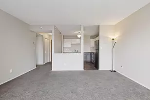 66 9th St E, Saint Paul, MN 55101 - Photo 11