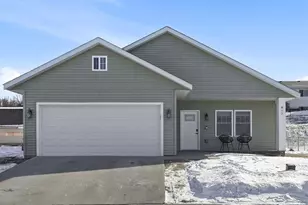 877 18th St, Zumbrota, MN 55992 - Photo 1
