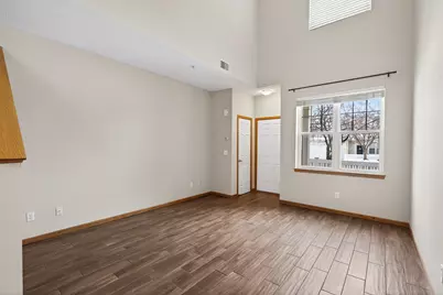 5070 Holly Lane N #6, Plymouth, MN 55446 - Photo 7