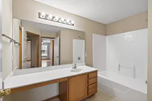 5070 Holly Ln N, Plymouth, MN 55446 - Photo 21