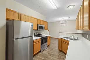 5070 Holly Ln N, Plymouth, MN 55446 - Photo 11