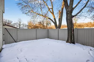 6368 St John's Dr, Eden Prairie, MN 55346 - Photo 29