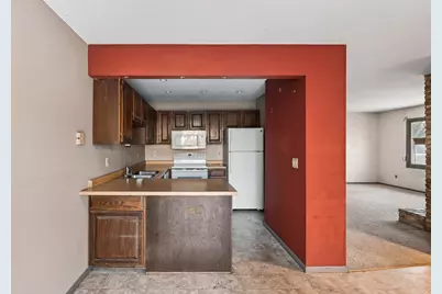 6368 Saint Johns Drive, Eden Prairie, MN 55346 - Photo 11