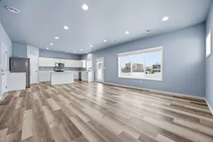 3429 18th St S, Moorhead, MN 56560 - Photo 5