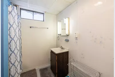 421 N 3rd Street, La Crescent, MN 55947 - Photo 17