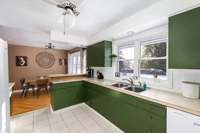 421 N 3rd Street, La Crescent, MN 55947 - Photo 7