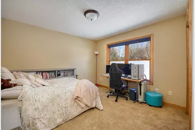 984 Carver Bluffs Parkway, Carver, MN 55315 - Photo 15