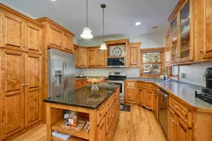 984 Carver Bluffs Pkwy, Carver, MN 55315 - Photo 3