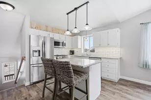 620 N Washington Ave, Detroit Lakes, MN 56501 - Photo 5