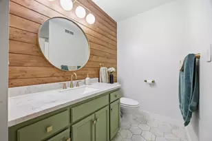 620 N Washington Ave, Detroit Lakes, MN 56501 - Photo 11