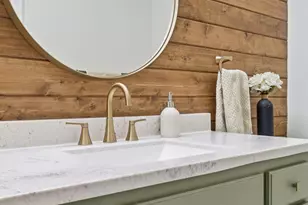 620 N Washington Ave, Detroit Lakes, MN 56501 - Photo 11