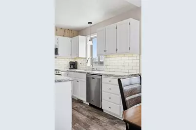 620 N Washington Avenue, Detroit Lakes, MN 56501 - Photo 5