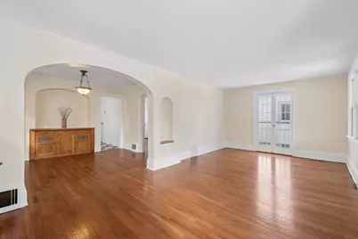 1981 Berkeley Avenue, Saint Paul, MN 55105 - Photo 5