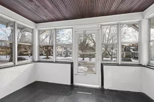 1981 Berkeley Ave, Saint Paul, MN 55105 - Photo 3