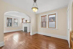 1981 Berkeley Ave, Saint Paul, MN 55105 - Photo 9