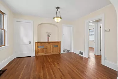 1981 Berkeley Avenue, Saint Paul, MN 55105 - Photo 7