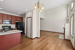 5149 Yuma Ln N, Plymouth, MN 55446 - Photo 17