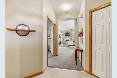 8884 Compton Lane, Inver Grove Heights, MN 55076 - Photo 5