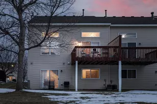 1758 Philipp Dr, Shakopee, MN 55379 - Photo 33