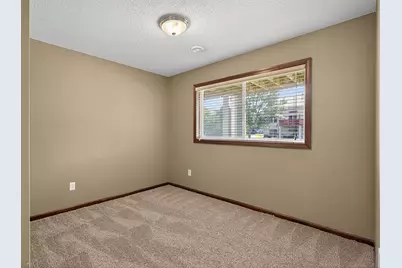 1758 Philipp Drive, Shakopee, MN 55379 - Photo 27