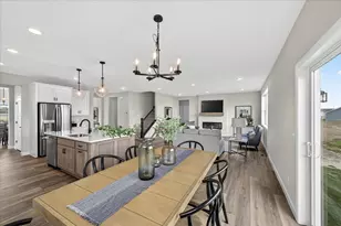 1768 Squirrel Way, New Richmond, WI 54017 - Photo 5