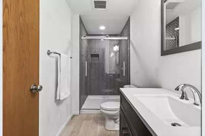 2260 Hallmark Avenue N, Oakdale, MN 55128 - Photo 25