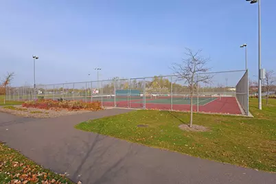 2260 Hallmark Avenue N, Oakdale, MN 55128 - Photo 37