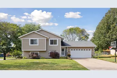 2260 Hallmark Avenue N, Oakdale, MN 55128 - Photo 1