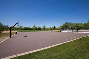 2260 Hallmark Ave N, Oakdale, MN 55128 - Photo 39