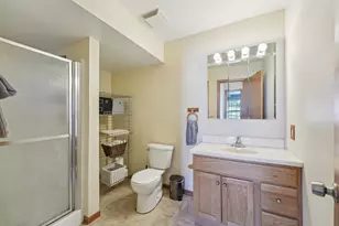 3084 Chisholm Ct N, Maplewood, MN 55109 - Photo 33