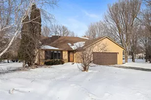 1766 Cottonwood Cir, Saint Cloud, MN 56303 - Photo 1
