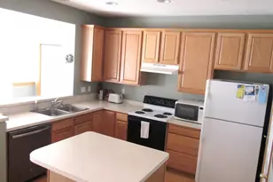 13841 54th Ave N, Plymouth, MN 55446 - Photo 3