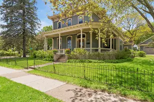 604 4th St N, Stillwater, MN 55082 - Photo 3