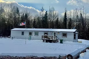 3031 S Leighton Rd, Hibbing, MN 55746 - Photo 1