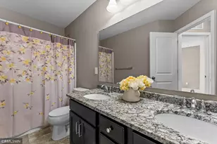 12796 Legacy Creek Pkwy NE, Blaine, MN 55449 - Photo 29