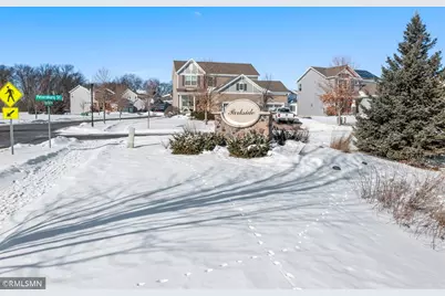 12796 Legacy Creek Parkway NE, Blaine, MN 55449 - Photo 39