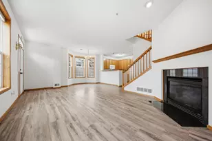 15461 Frost Path, Apple Valley, MN 55124 - Photo 9