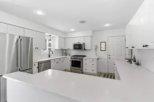 3918 Turquoise Point, Eagan, MN 55122 - Photo 3