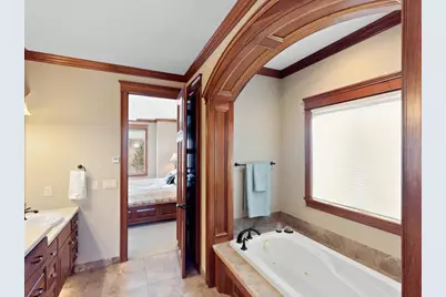 3673 Lerive Way, Chaska, MN 55318 - Photo 37