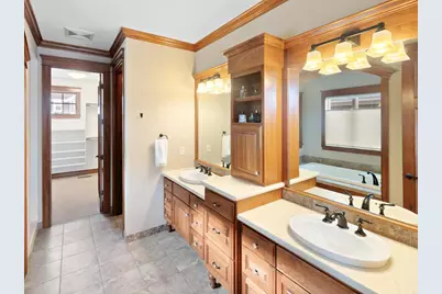 3673 Lerive Way, Chaska, MN 55318 - Photo 5