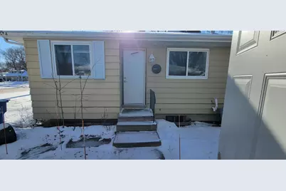 301 21st Avenue N, Fargo, ND 58102 - Photo 5