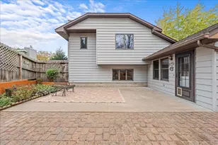 410 River Hills Rd, River Falls, WI 54022 - Photo 11