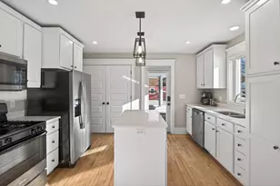 306 N Division St, Roberts, WI 54023 - Photo 13